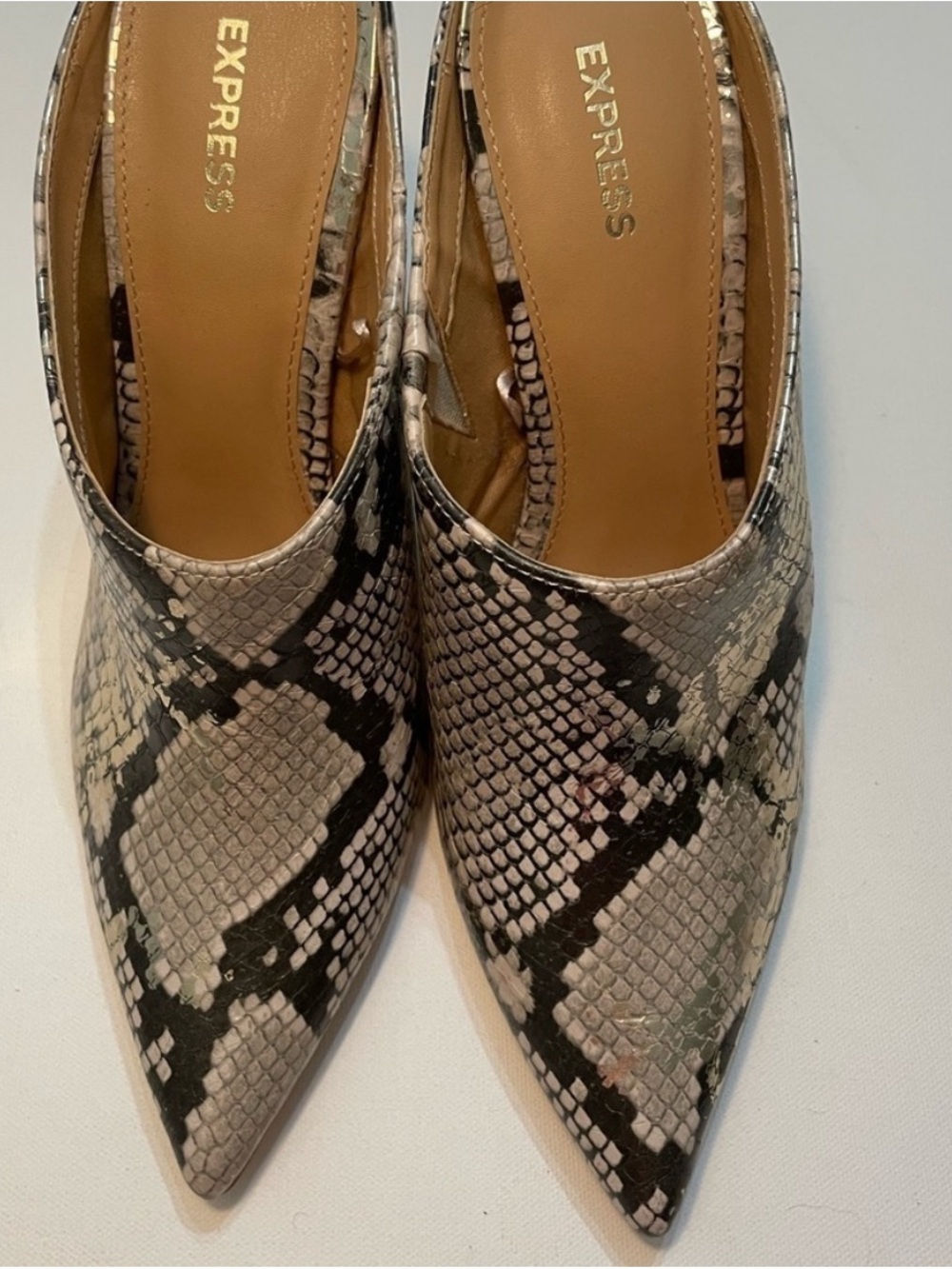 Express Pointed-Toe Snake-Print Mules in Beige and Black size 9